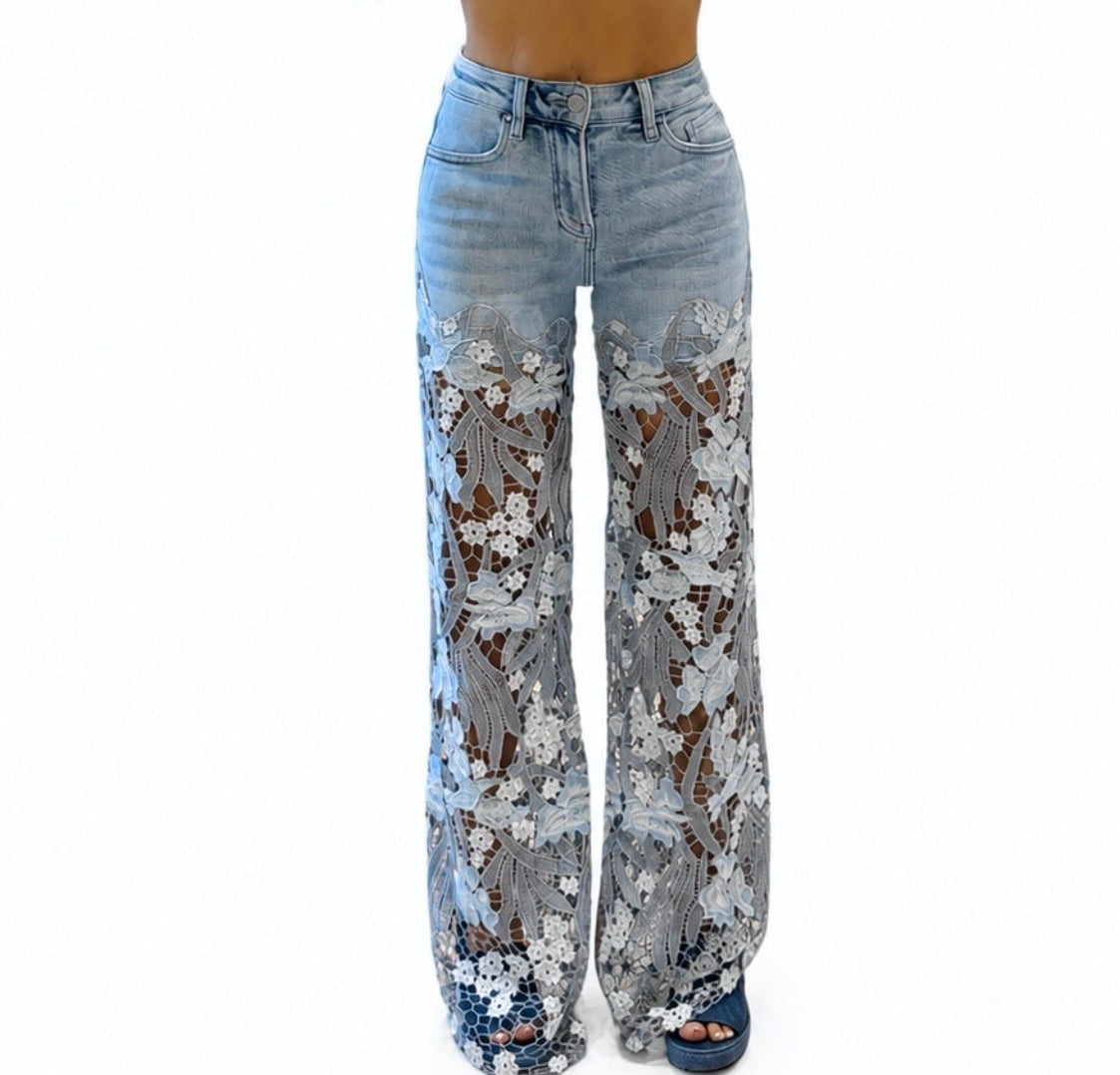 Amour Lace Jeans